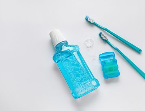 10 Items To Keep In Your Dental Emergency First Aid Kit